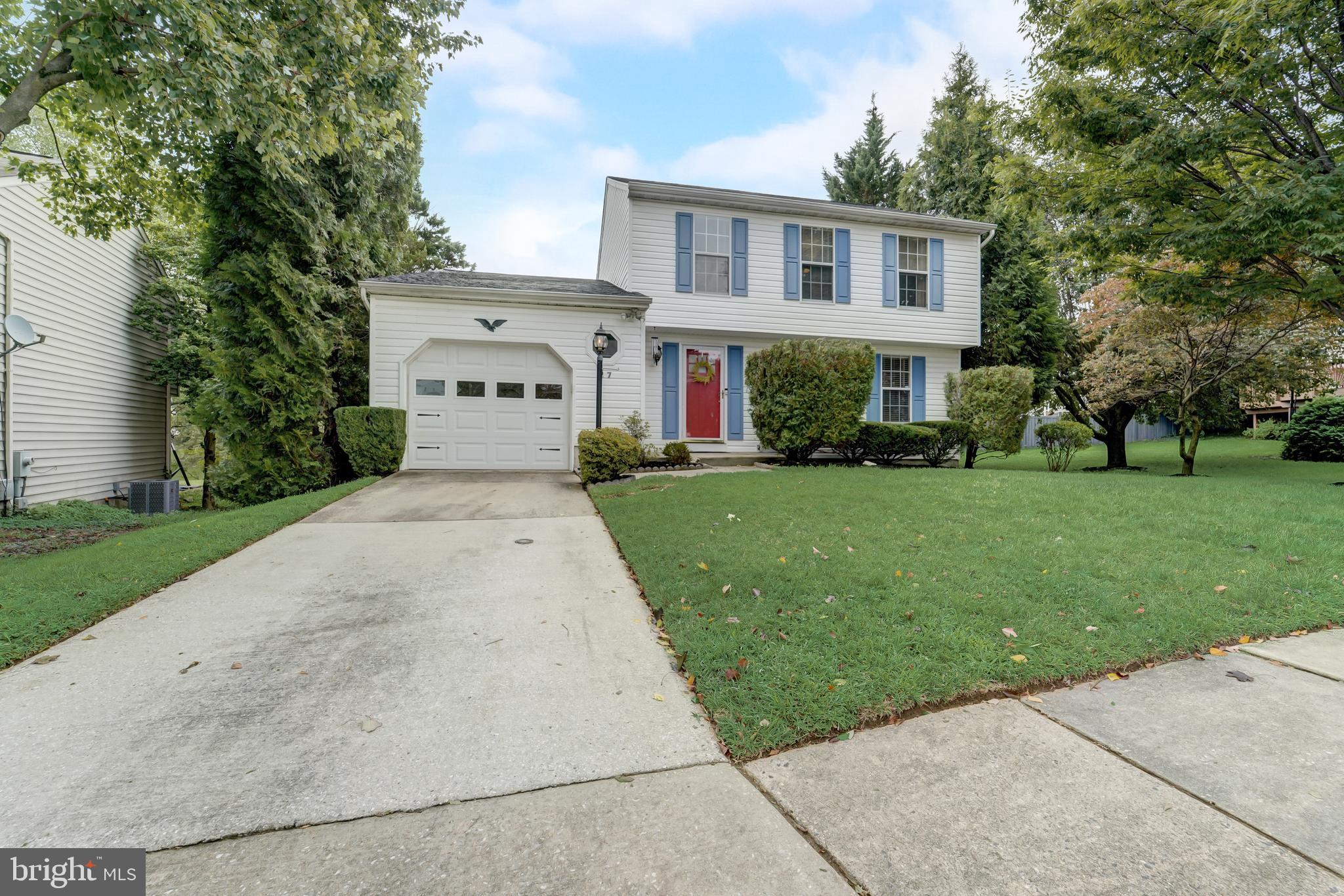 27 Highfields Drive Catonsville, MD 21228 - Photo 2 of 38 Front Exterior