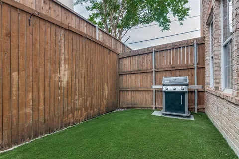 $640,000 | 5620 Belmont Avenue, Unit 8, Dallas, TX 75206