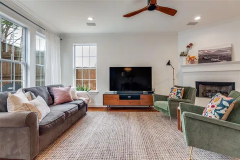 $640,000 | 5620 Belmont Avenue, Unit 8, Dallas, TX 75206