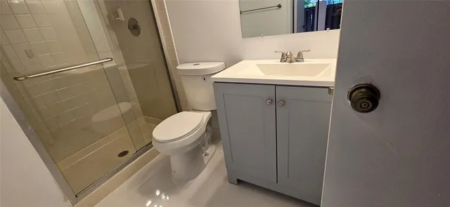 $250,000 | 7720 Northwest 79th Avenue, Unit B2, Tamarac, FL 33321