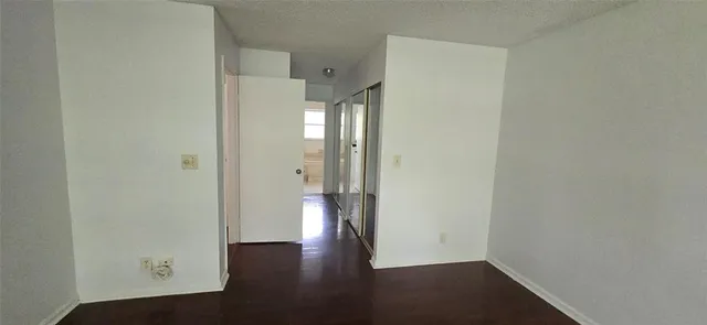 $250,000 | 7720 Northwest 79th Avenue, Unit B2, Tamarac, FL 33321