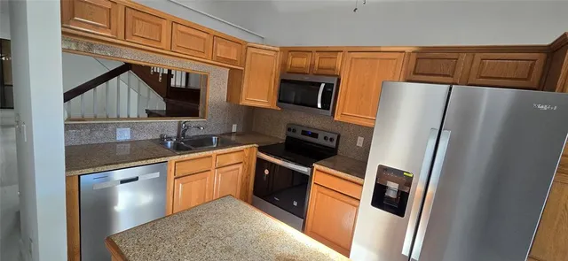 $250,000 | 7720 Northwest 79th Avenue, Unit B2, Tamarac, FL 33321