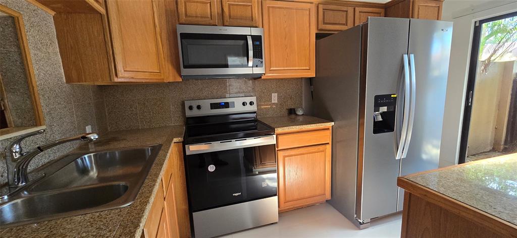 7720 Northwest 79th Avenue, Unit B2 Tamarac, FL 33321 - Photo 55 of 73