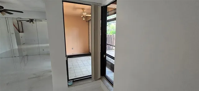 $250,000 | 7720 Northwest 79th Avenue, Unit B2, Tamarac, FL 33321