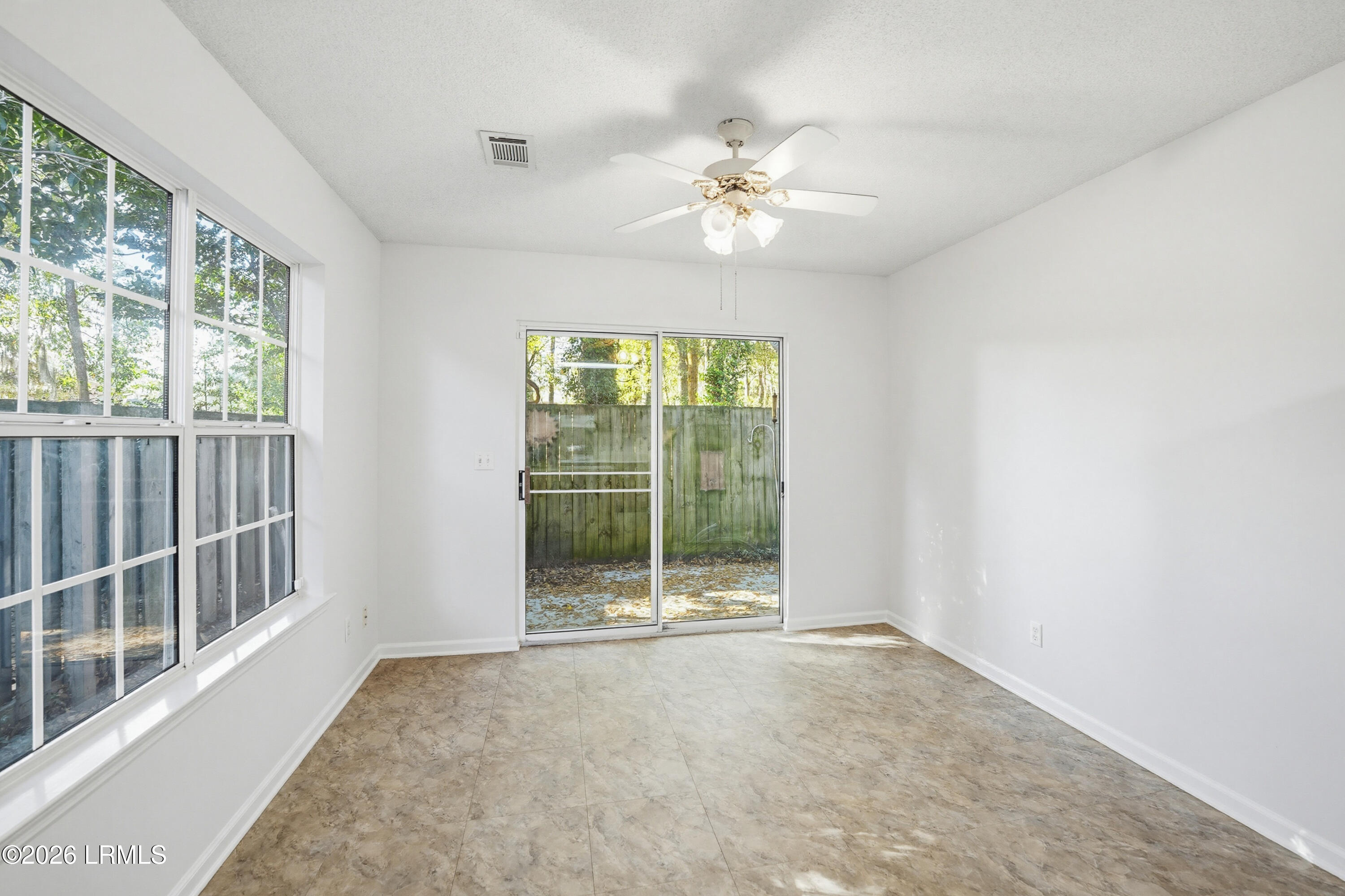 933 Oyster Cove Road Beaufort, SC 29902 - Photo 11 of 33 DSC05614-56-1.jpg-FULL