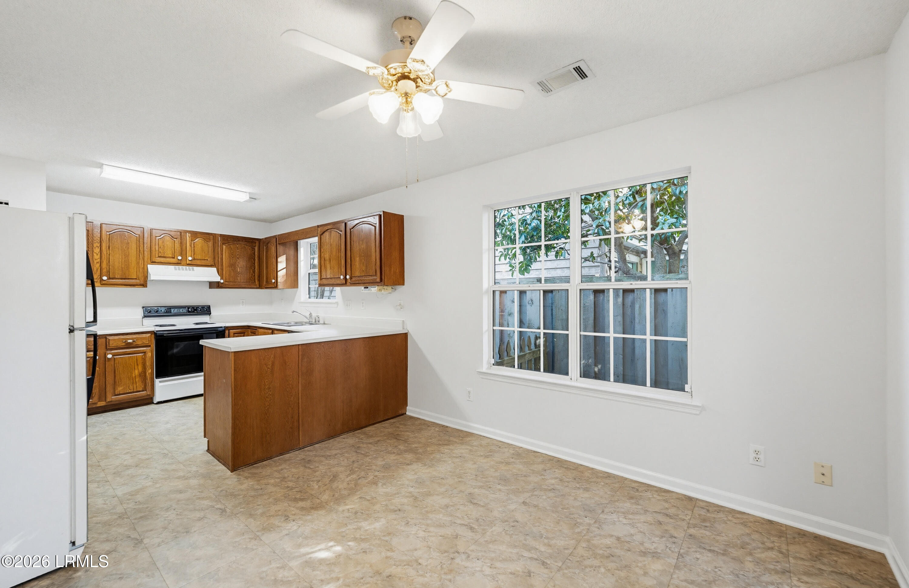 933 Oyster Cove Road Beaufort, SC 29902 - Photo 12 of 33 DSC05619-61-1.jpg-FULL