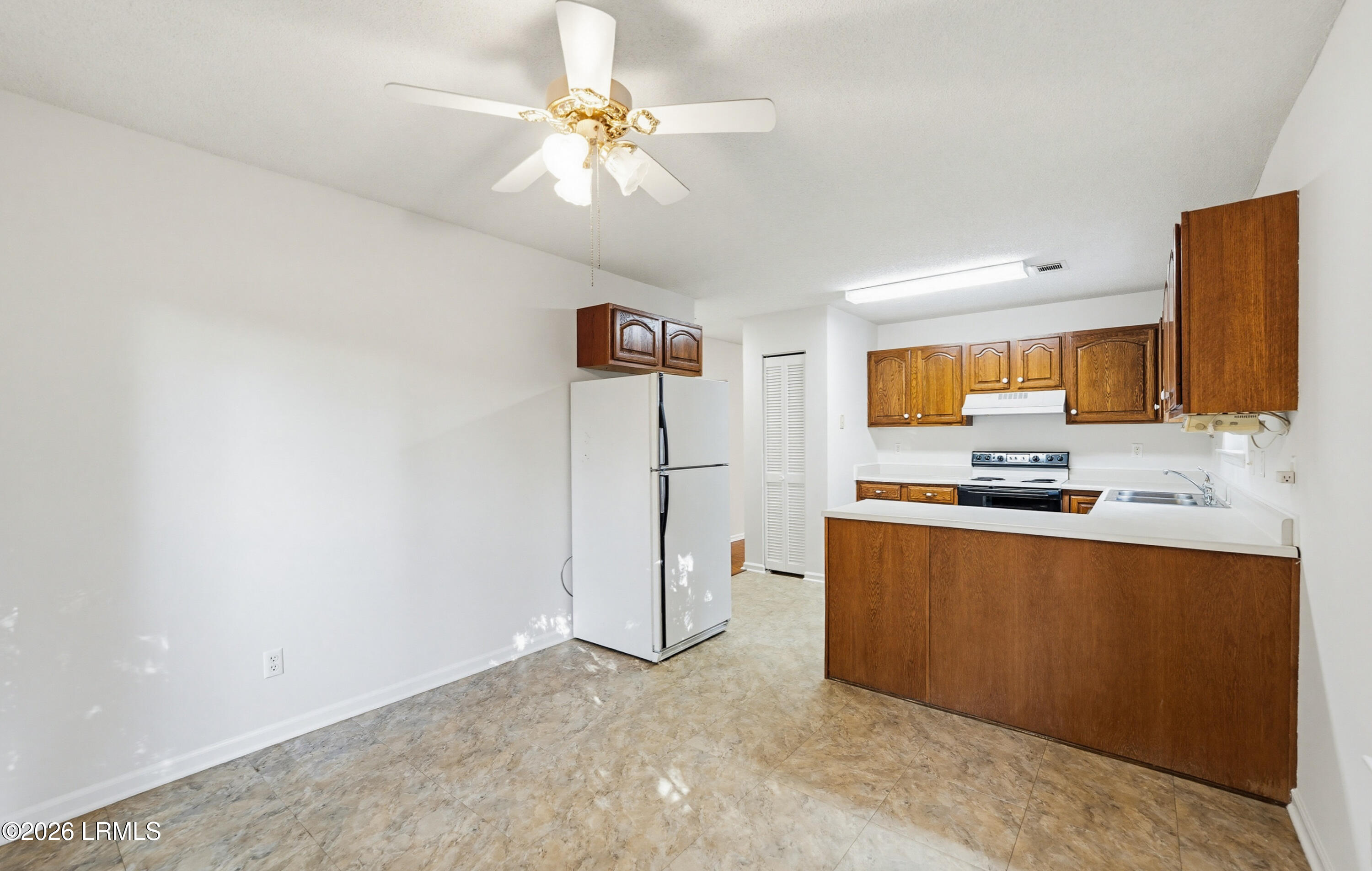 933 Oyster Cove Road Beaufort, SC 29902 - Photo 13 of 33 DSC05624-66-1.jpg-FULL