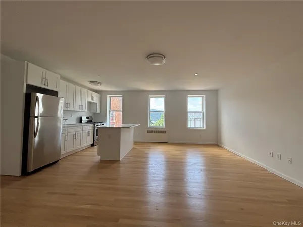 $200,000 | 1 Hawley Terrace, Unit 6K, Yonkers, NY 10701