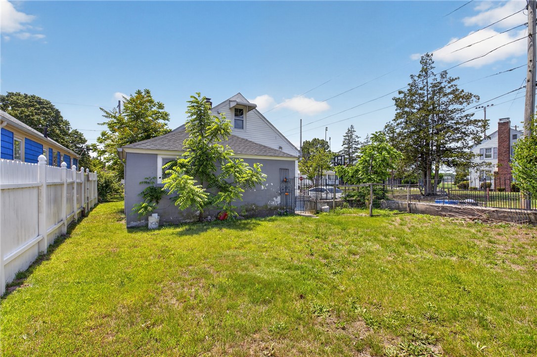 289 Legion Way Cranston, RI 02910 - Photo 22 of 34