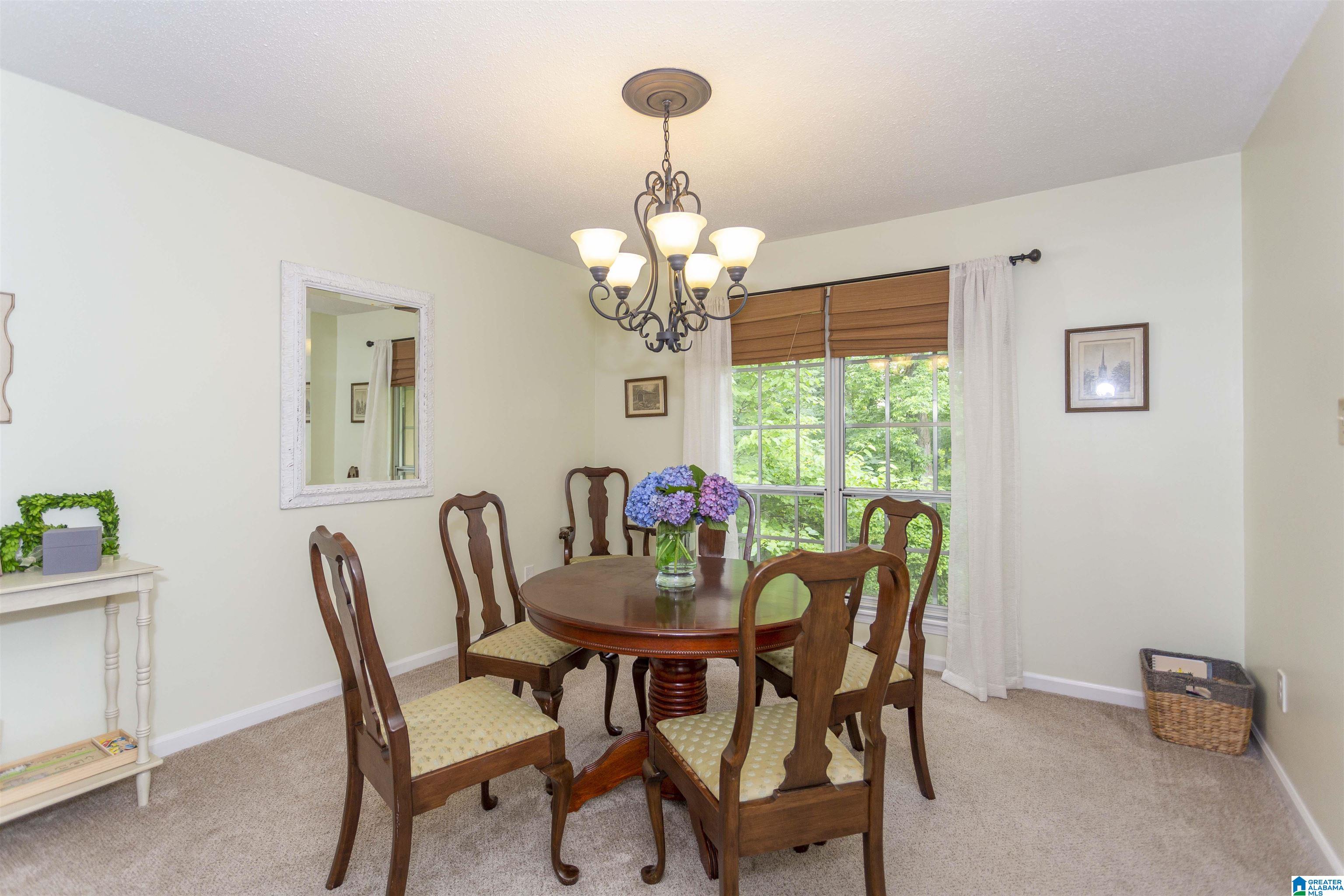 336 Round Hill Road Pelham, AL 35124 - Photo 5 of 43