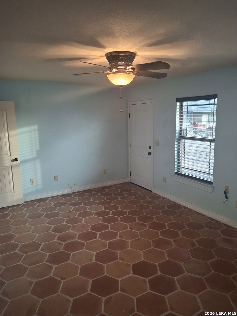 6655 Las Brisas Boulevard Del Rio, TX 78840 - Photo 8 of 23
