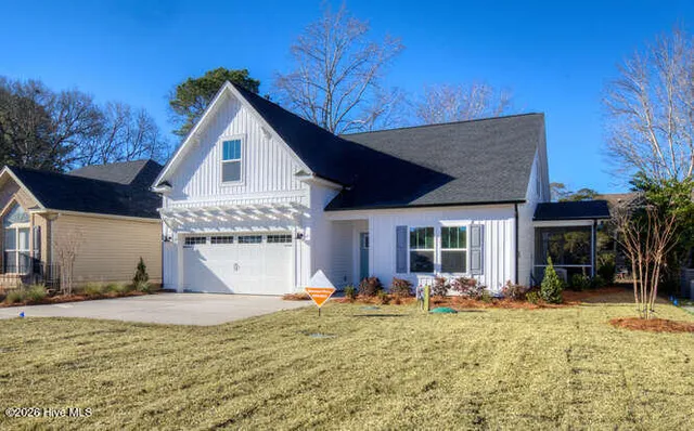 $445,900 | 1552 Moorings Circle Southwest, Unit 67, Ocean Isle Beach, NC 28469