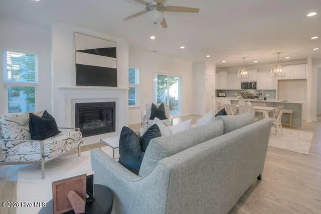 $445,900 | 1552 Moorings Circle Southwest, Unit 67, Ocean Isle Beach, NC 28469