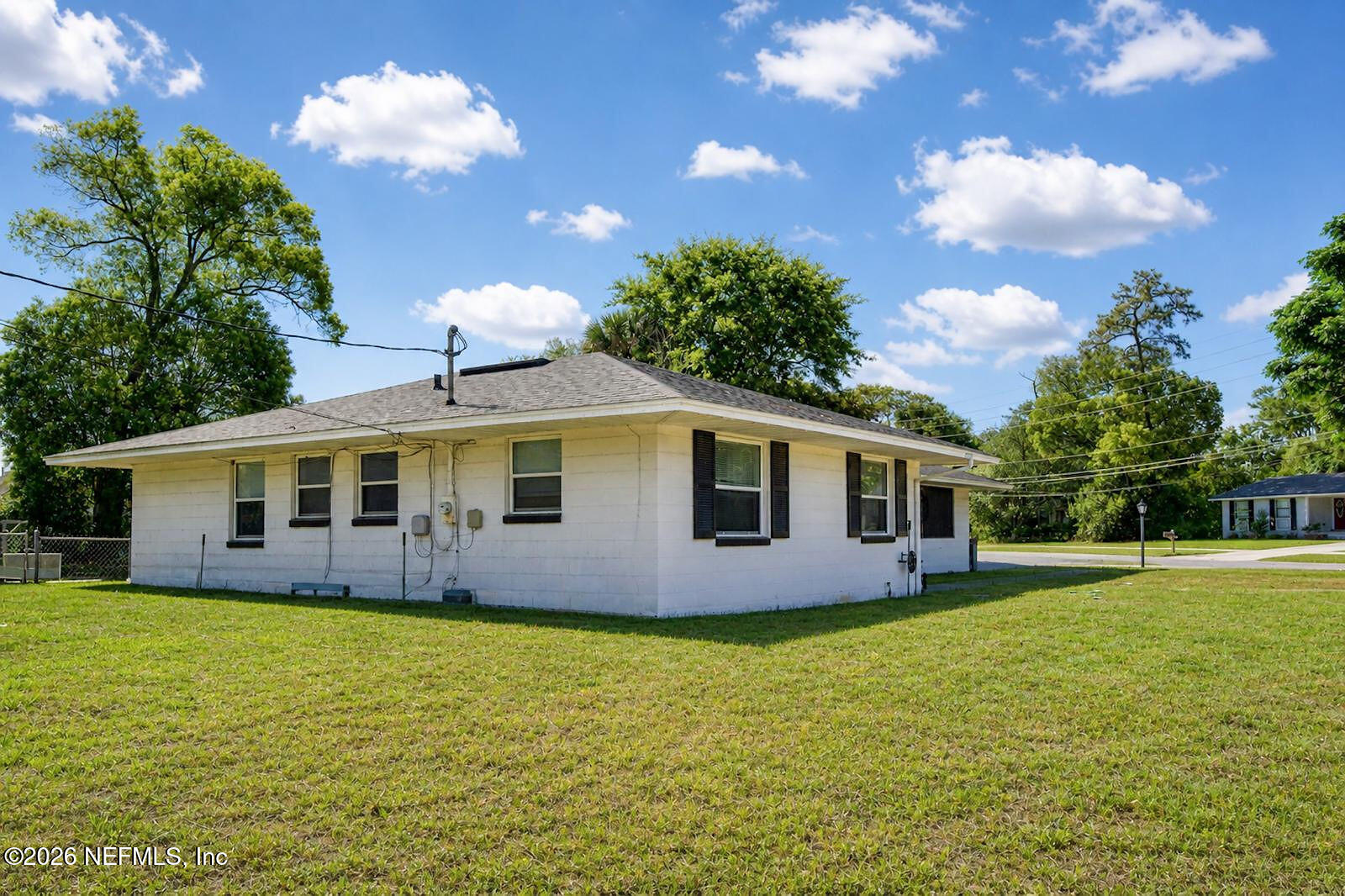 7711 Altama Road Jacksonville, FL 32216 - Photo 2 of 18 7711_FrontAngle_02