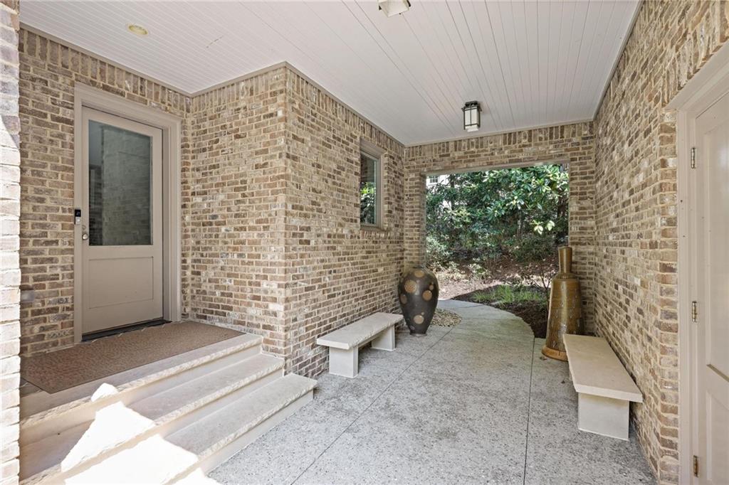 4036 Conway Valley Road Northwest Atlanta, GA 30327 - Photo 4 of 26