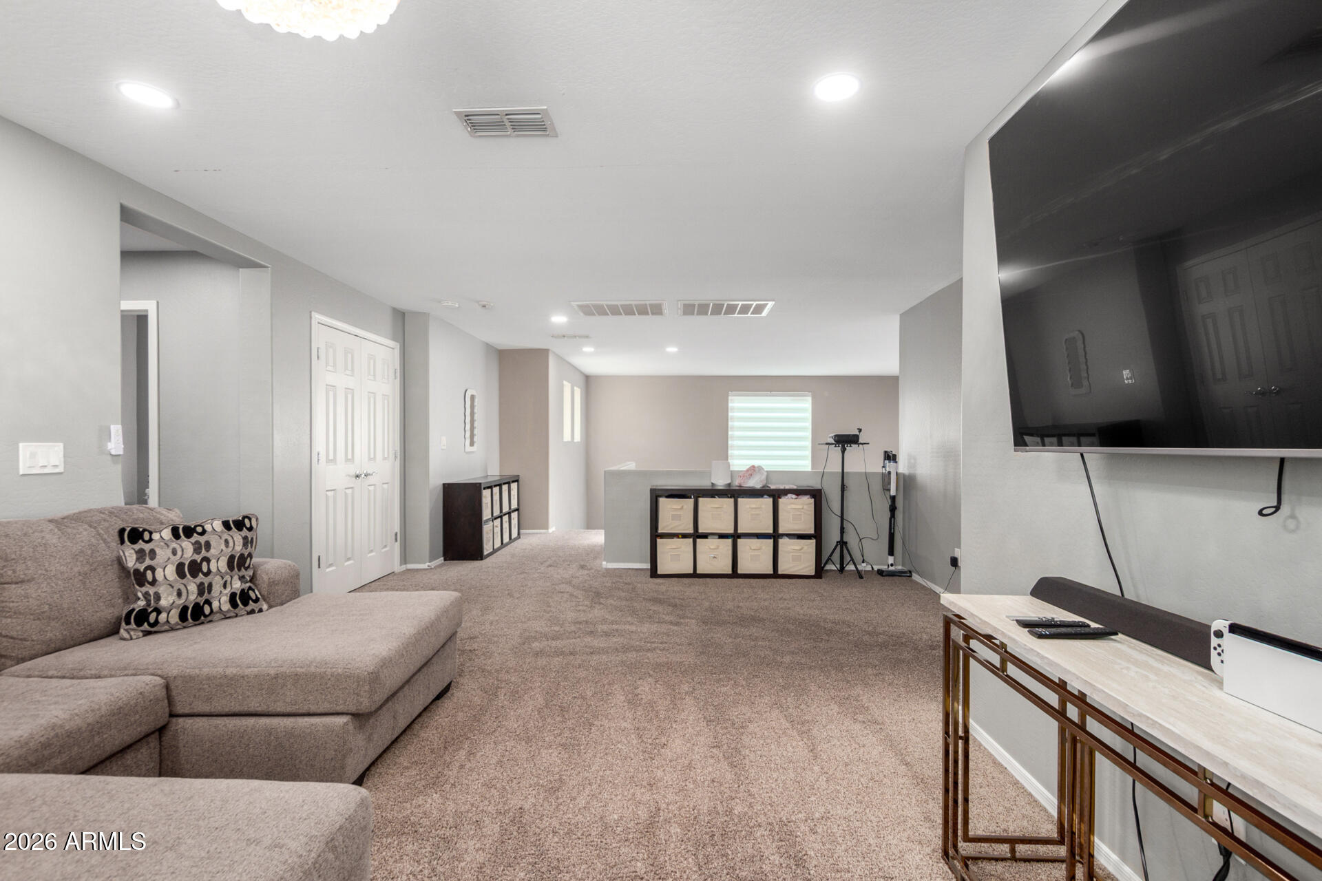 10816 West Nosean Road Peoria, AZ 85383 - Photo 35 of 42 a living room with furniture