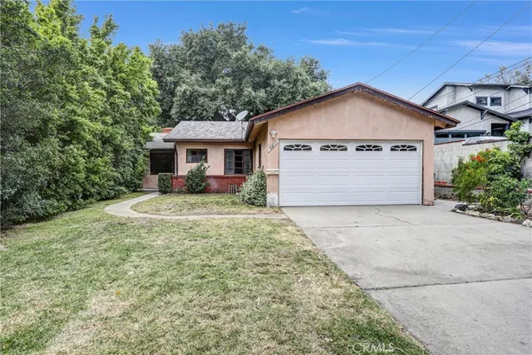 $999,000 | 4811 Ramsdell Avenue, La Crescenta, CA 91214