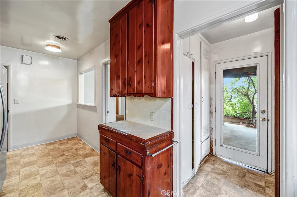 4811 Ramsdell Avenue La Crescenta, CA 91214 - Photo 16 of 28