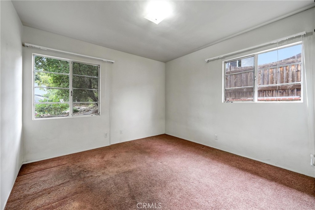 4811 Ramsdell Avenue La Crescenta, CA 91214 - Photo 18 of 28