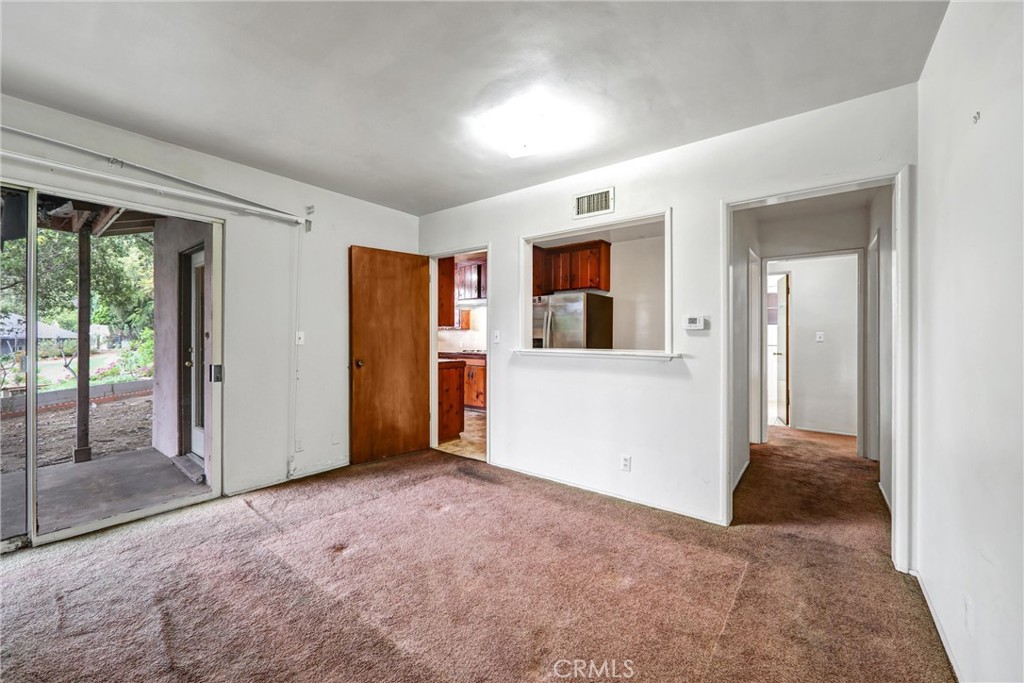 4811 Ramsdell Avenue La Crescenta, CA 91214 - Photo 9 of 28