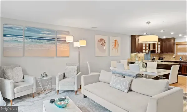 $2,350 | 31 6th Street, Unit B, Rehoboth Beach, DE 19971