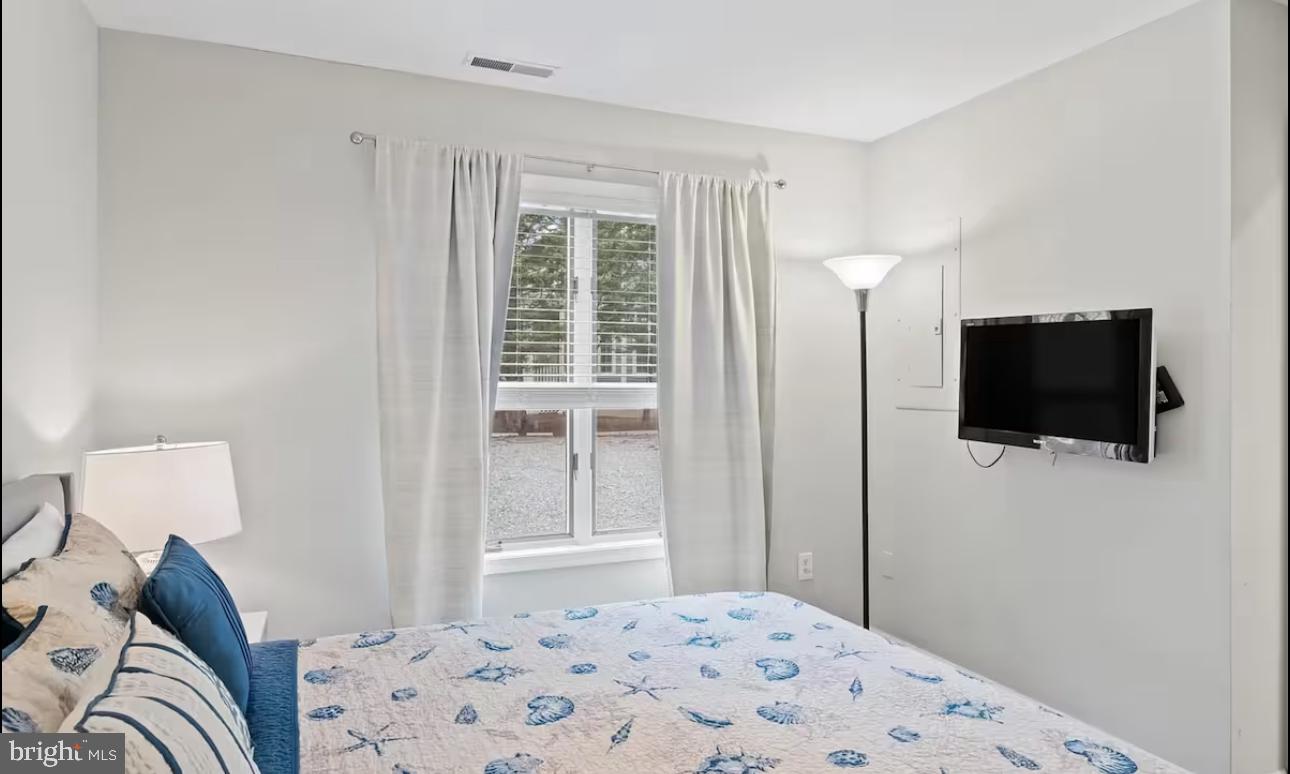 31 6th Street, Unit B Rehoboth Beach, DE 19971 - Photo 16 of 23