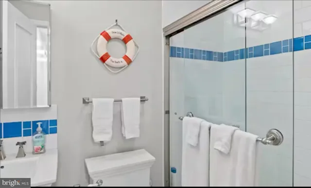 $2,350 | 31 6th Street, Unit B, Rehoboth Beach, DE 19971