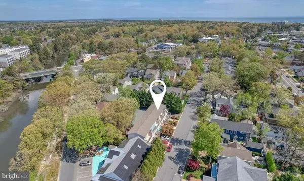 $2,350 | 31 6th Street, Unit B, Rehoboth Beach, DE 19971