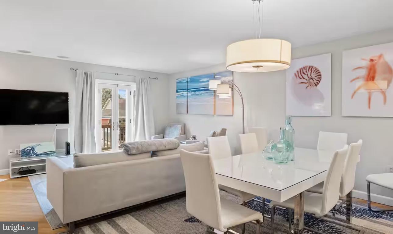 31 6th Street, Unit B Rehoboth Beach, DE 19971 - Photo 5 of 23