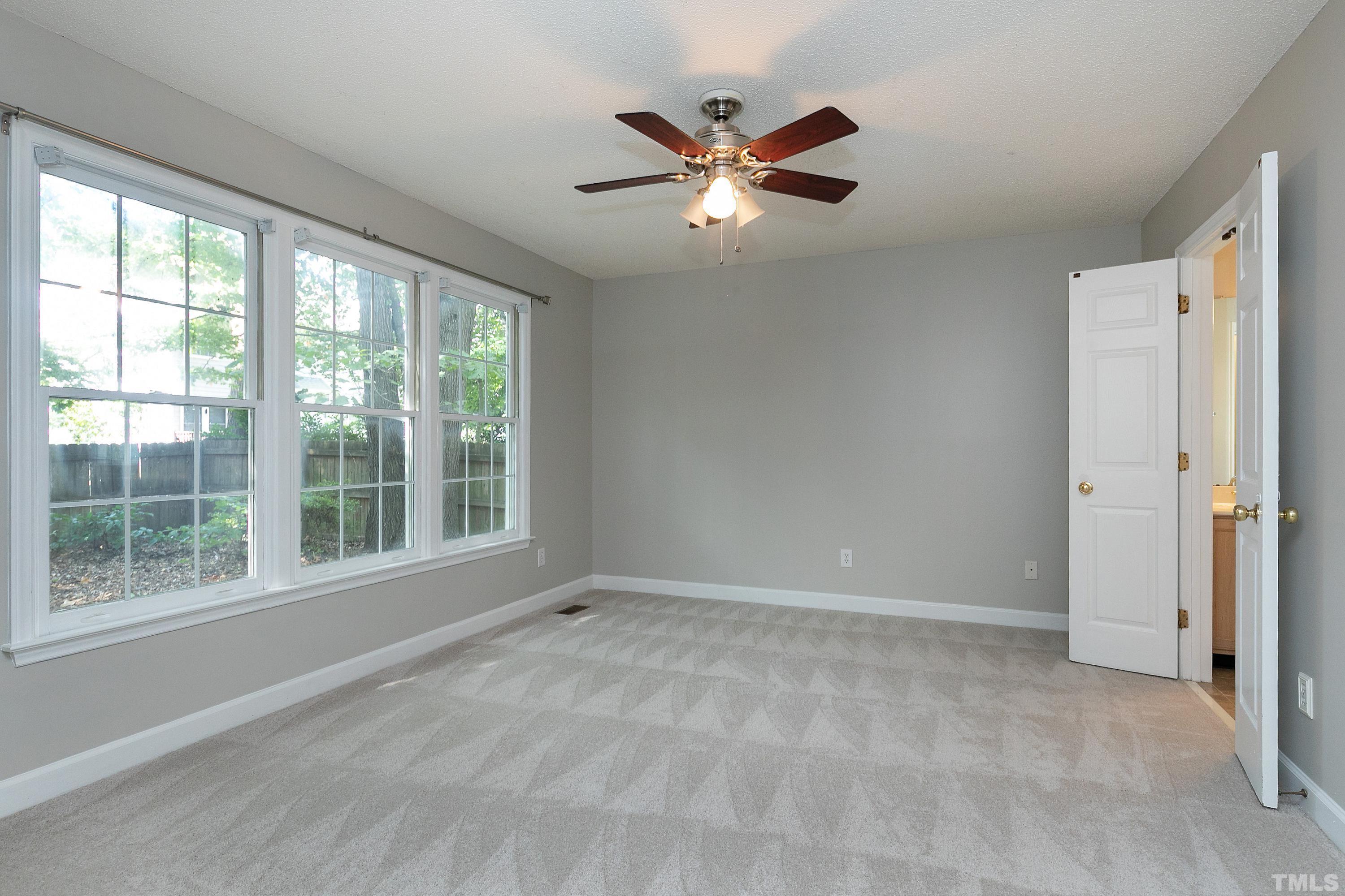 4620 Atterbury Court Raleigh, NC 27604 - Photo 9 of 29 Gallery Image 9