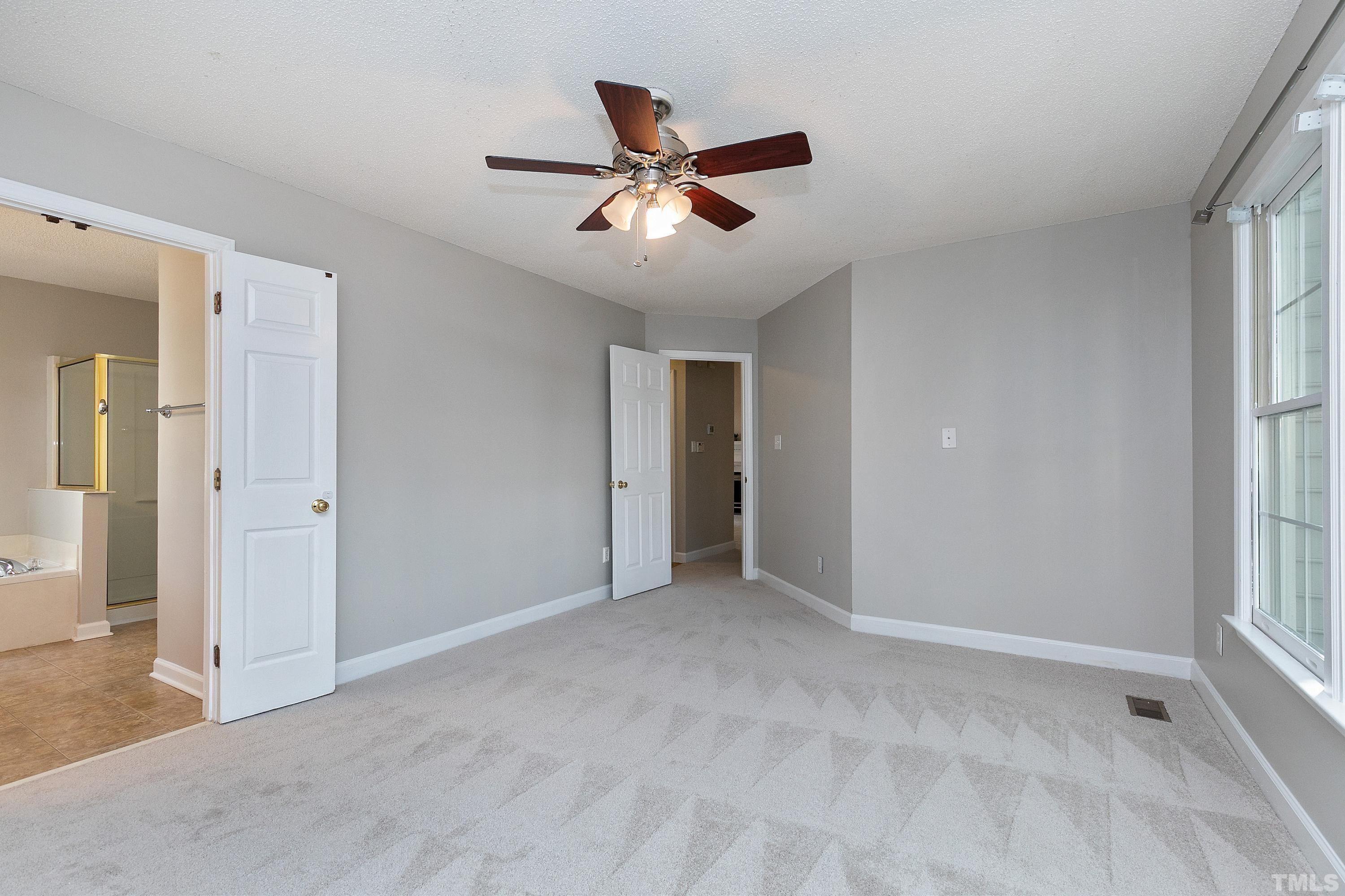 4620 Atterbury Court Raleigh, NC 27604 - Photo 10 of 29 Gallery Image 10