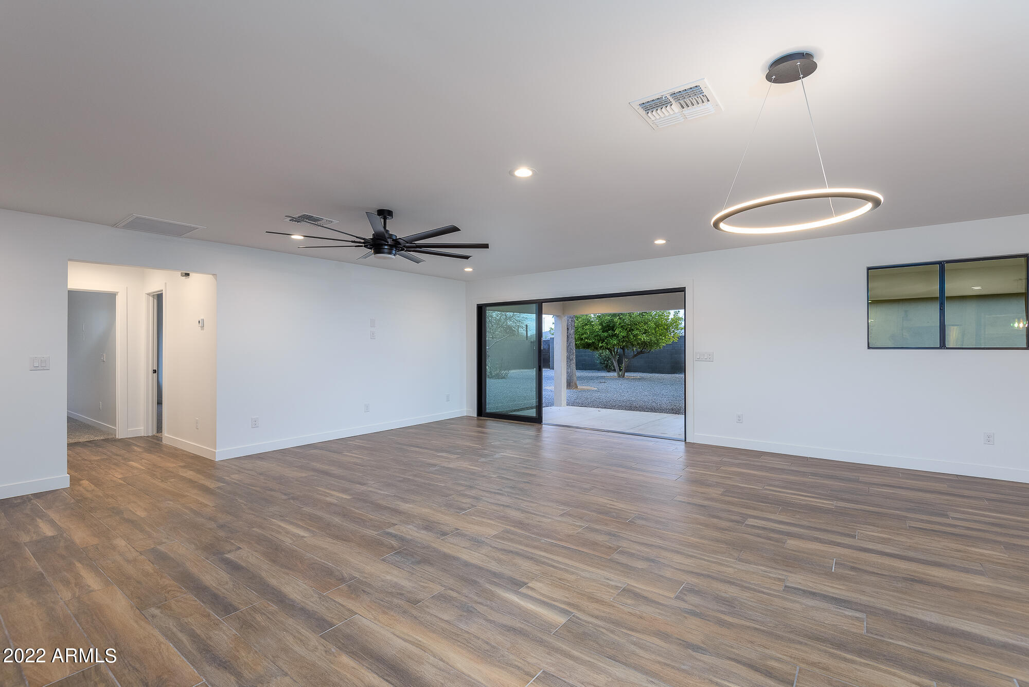 3005 East Bloomfield Road Phoenix, AZ 85032 - Photo 10 of 52 Bloomfield-46