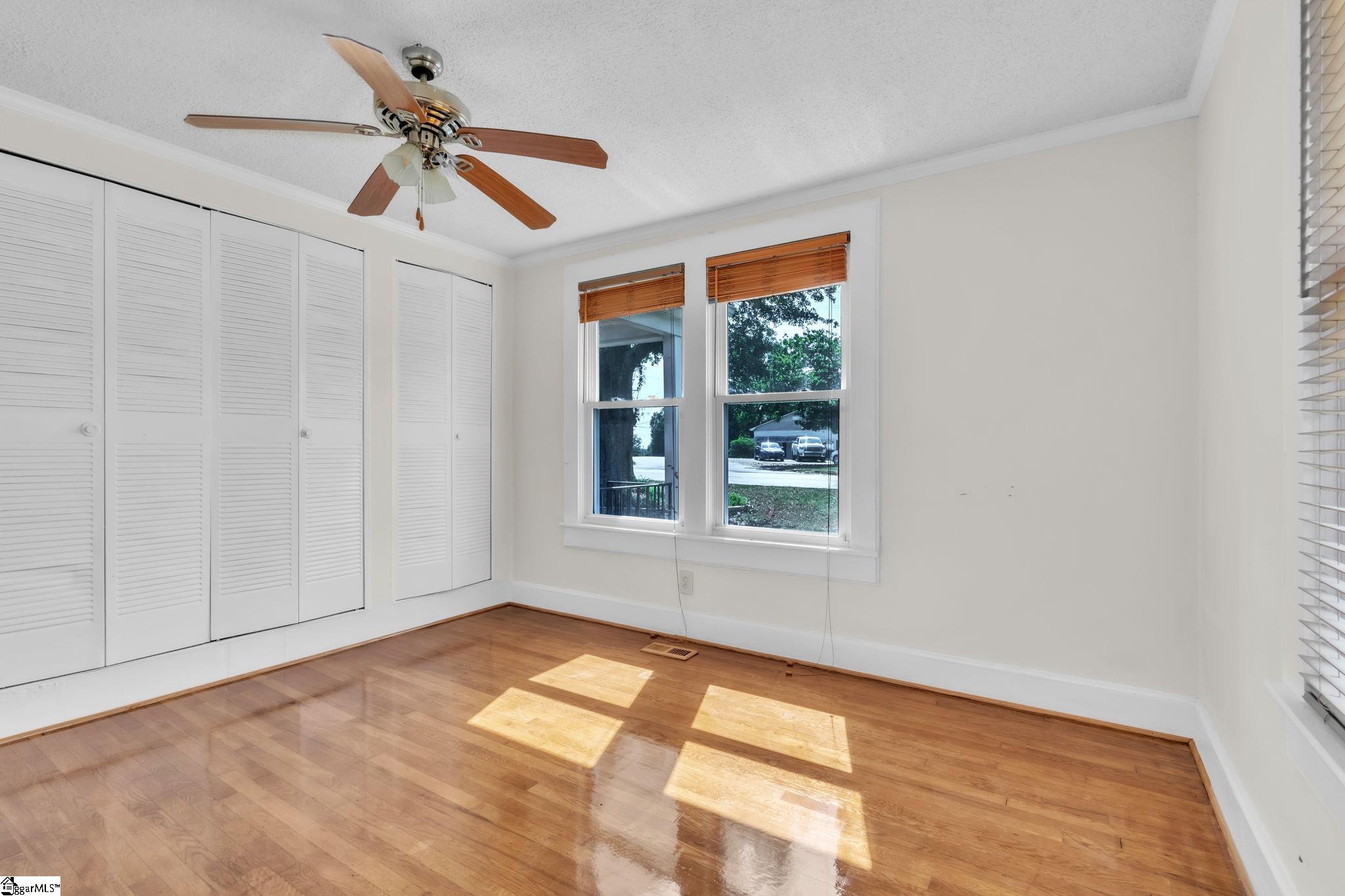 407 Hampton Road, Unit 407 Greer, SC 29651 - Photo 12 of 31