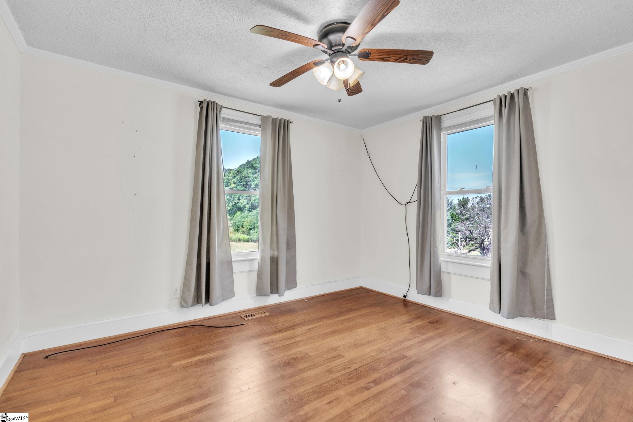 407 Hampton Road, Unit 407 Greer, SC 29651 - Photo 16 of 31