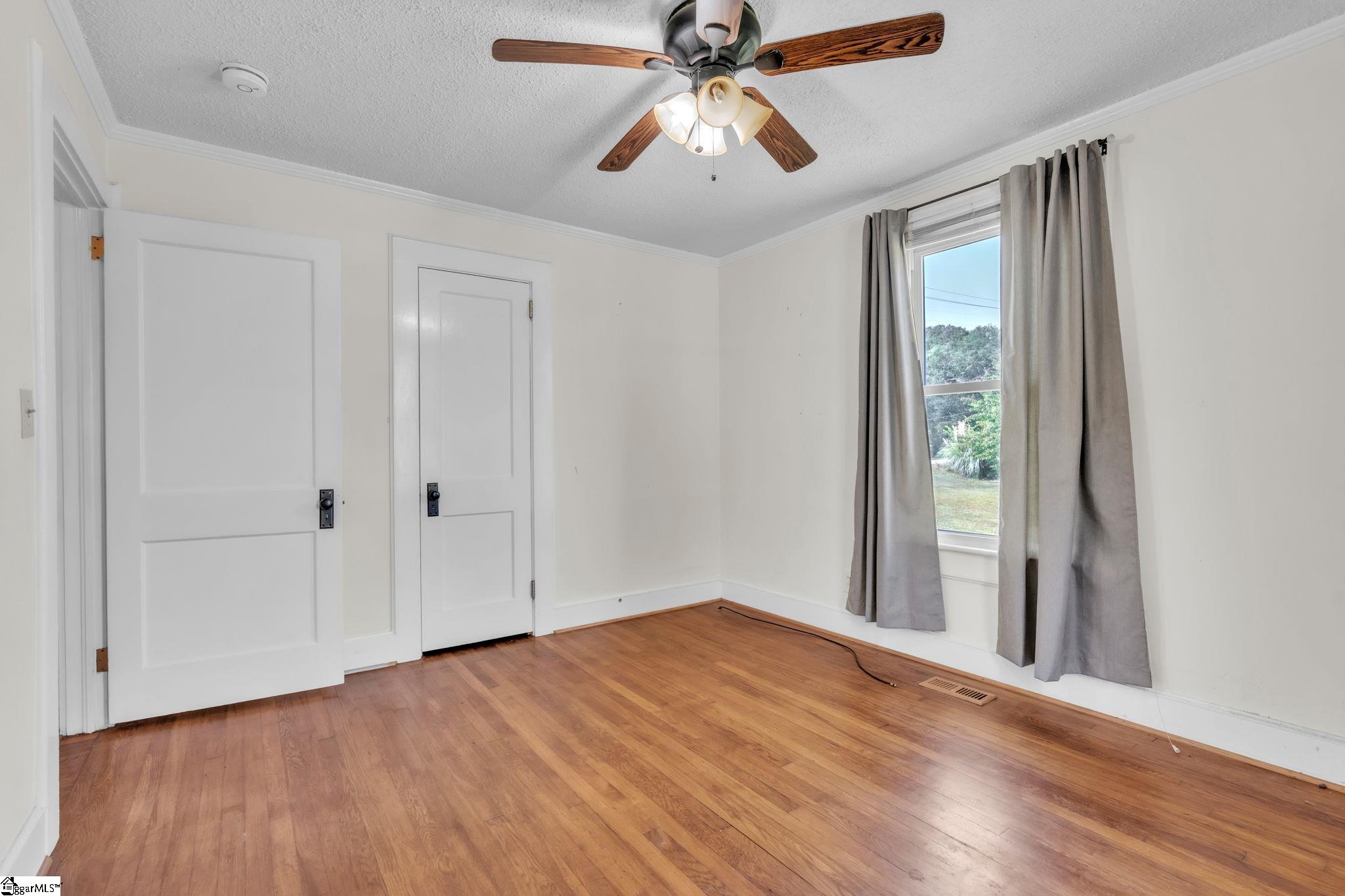 407 Hampton Road, Unit 407 Greer, SC 29651 - Photo 17 of 31