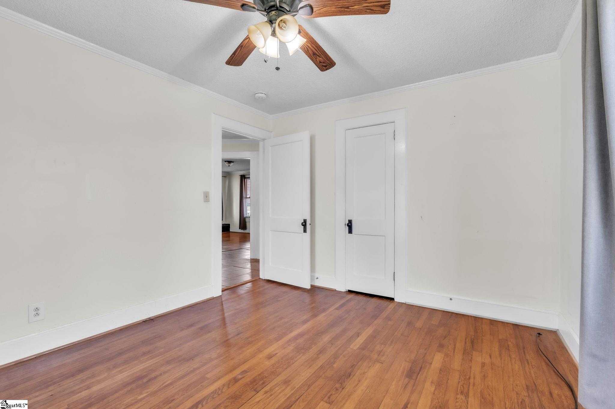 407 Hampton Road, Unit 407 Greer, SC 29651 - Photo 18 of 31