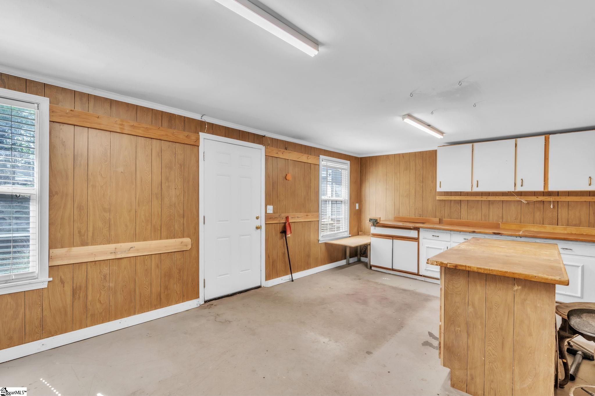 407 Hampton Road, Unit 407 Greer, SC 29651 - Photo 21 of 31