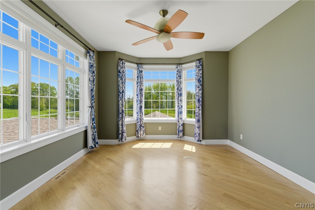 304 Lakeshore Road Oswego, NY 13126 - Photo 19 of 50