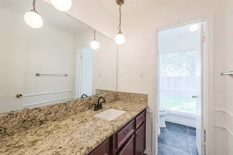 $249,900 | 14415 Locke Lane, Houston, TX 77077