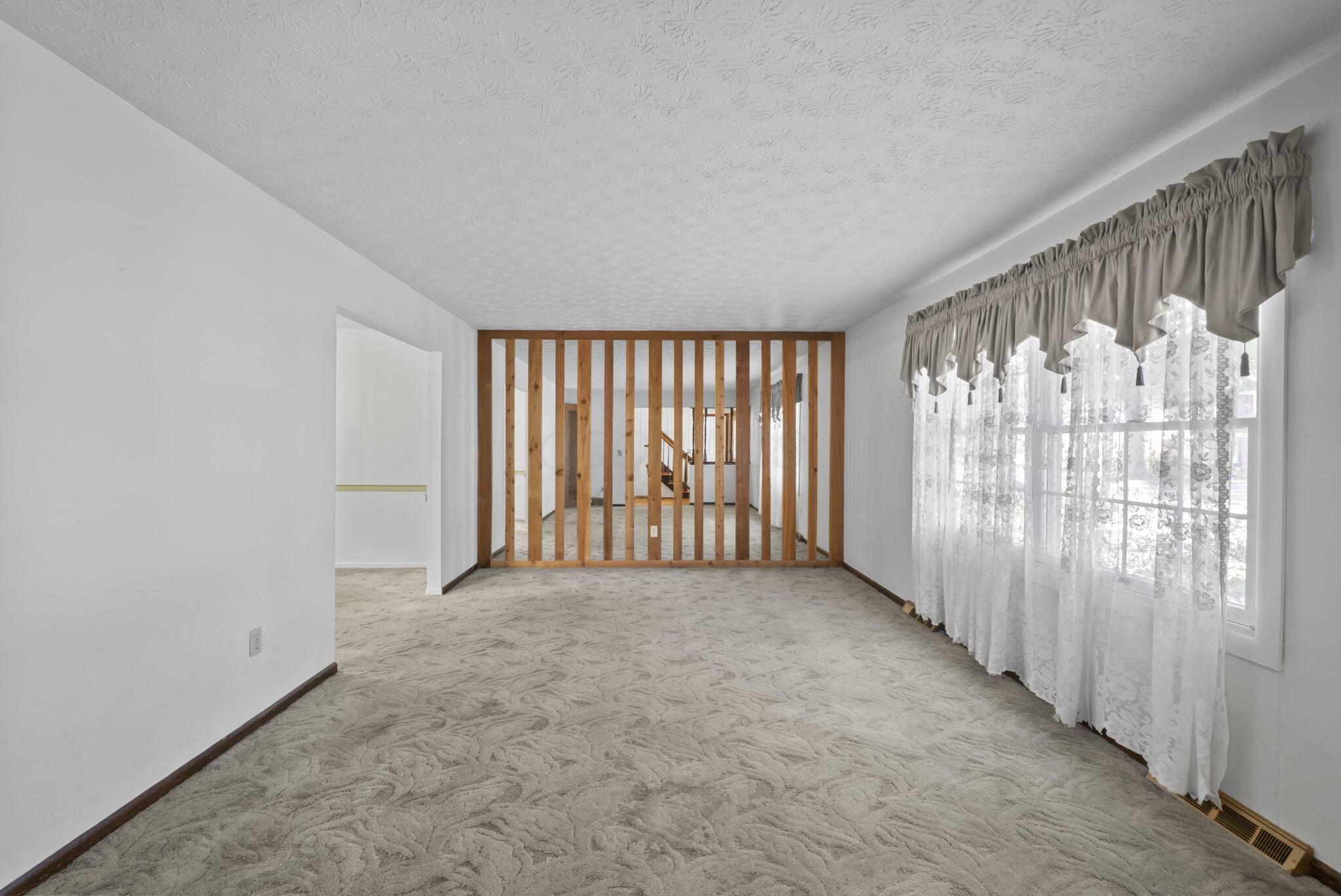 6624 Lisa Marie Road Columbus, OH 43229 - Photo 8 of 69 8