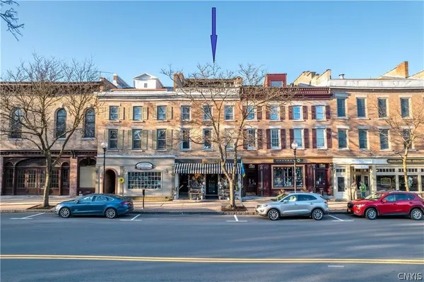 $3,500 | 58 East Genesee Street, Skaneateles, NY 13152