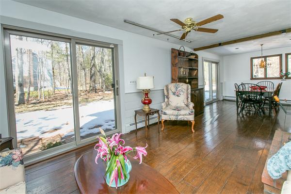 25 Pinewood Road Bolton, MA 01740 - Photo 9 of 26