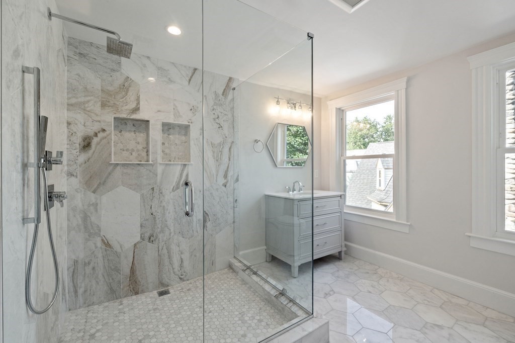 21 Alpha Road, Unit 2 Boston, MA 02124 - Photo 13 of 23 Gallery Image 13