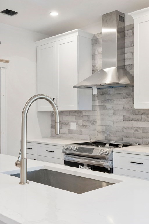 21 Alpha Road, Unit 2 Boston, MA 02124 - Photo 4 of 23 Gallery Image 4