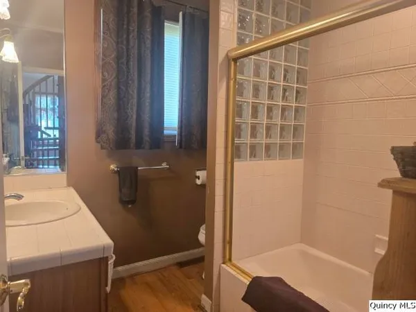 $219,900 | 4 Riverview Drive, Nauvoo, IL 62354