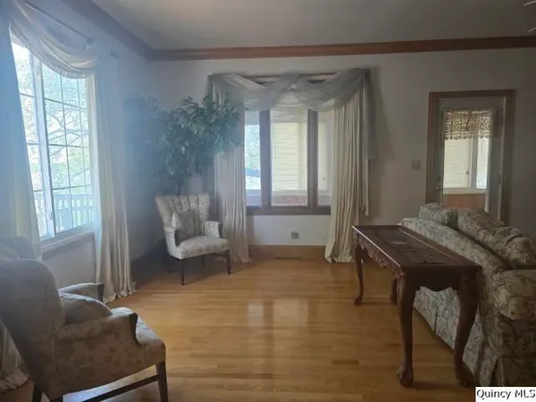 $219,900 | 4 Riverview Drive, Nauvoo, IL 62354