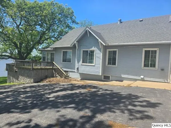 $219,900 | 4 Riverview Drive, Nauvoo, IL 62354