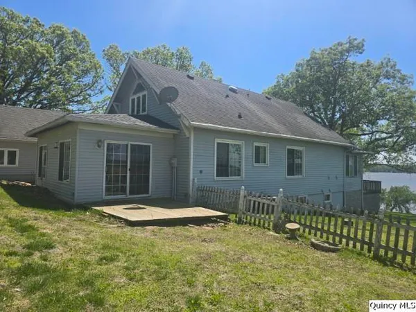 $219,900 | 4 Riverview Drive, Nauvoo, IL 62354