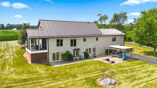 $454,900 | 205 County Road 62, Laotto, IN 46763