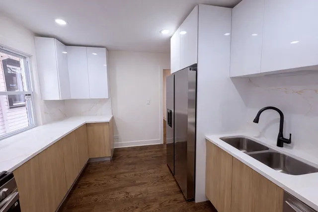 $274,900 | 12527 South Lowe Avenue, Chicago, IL 60628